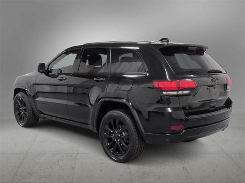 2017 Jeep Grand Cherokee Altitude