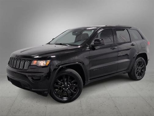 2017 Jeep Grand Cherokee Altitude