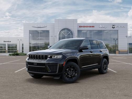 Diamond Black Crystal Pearlcoat 2026 Jeep Grand Cherokee Altitude