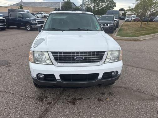 2005 Ford Explorer XLT