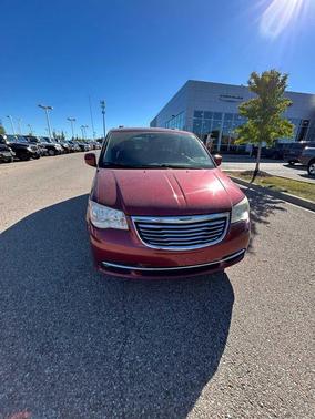 2012 Chrysler Town & Country Touring