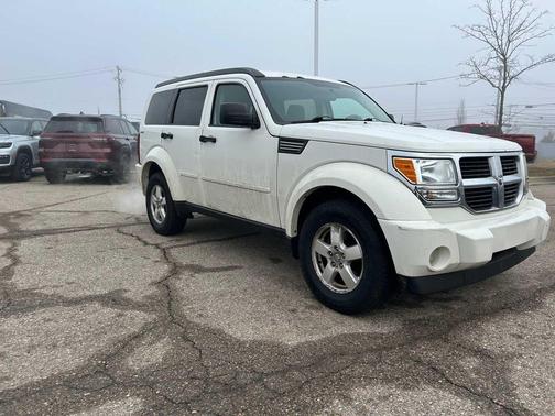 2009 Dodge Nitro SE