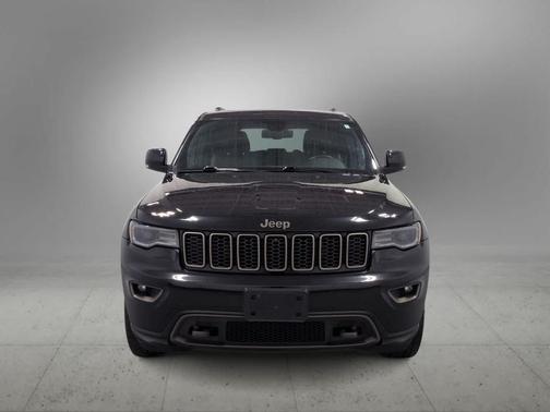 Brilliant Black Crystal Pearlcoat 2016 Jeep Grand Cherokee Limited