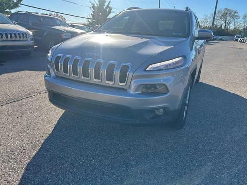 2018 Jeep Cherokee Latitude Plus