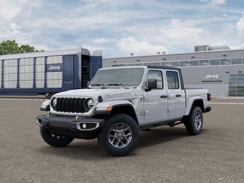 Bright White Clearcoat 2026 Jeep Gladiator 85th Anniversary Edition