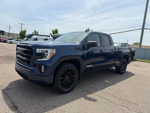 Pacific Blue Metallic 2022 GMC Sierra 1500 Elevation
