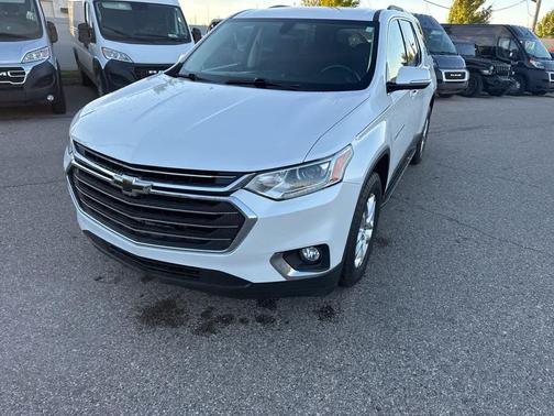2018 Chevrolet Traverse LT Cloth
