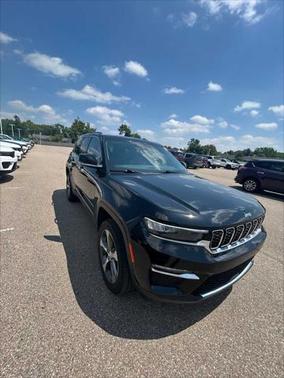 2023 Jeep Grand Cherokee Limited X
