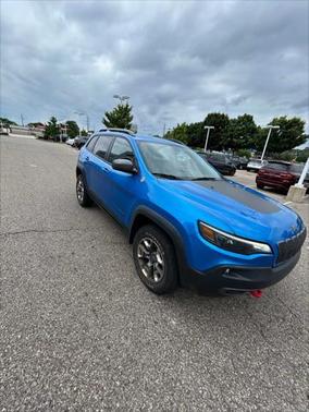 2019 Jeep Cherokee Trailhawk