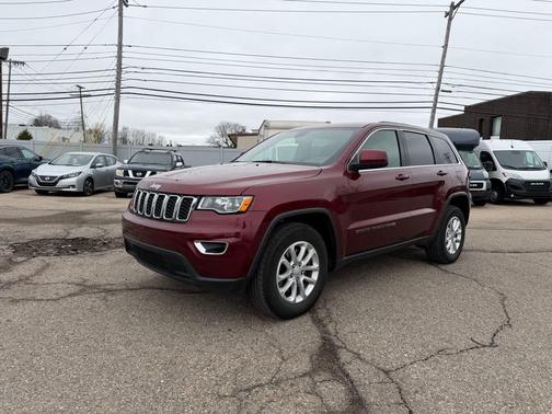 2022 Jeep Grand Cherokee Laredo