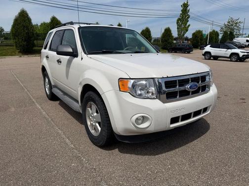 STONE PREM CLOTH SEATS 2011 Ford Escape XLT