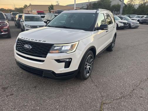 2019 Ford Explorer Sport