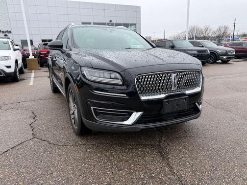 INFINITE BLACK 2020 Lincoln Nautilus Reserve