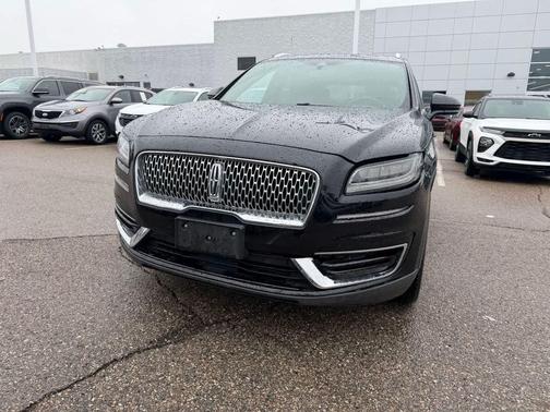 INFINITE BLACK 2020 Lincoln Nautilus Reserve