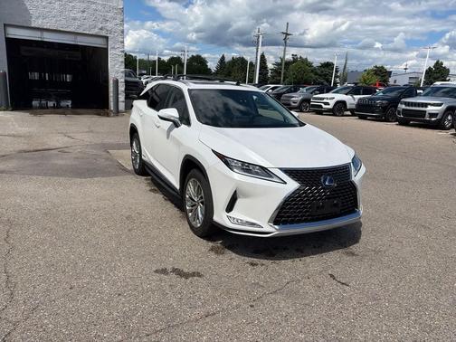 Eminent White Pearl 2022 Lexus RX 450h Base