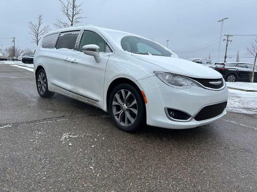 2020 Chrysler Pacifica Limited