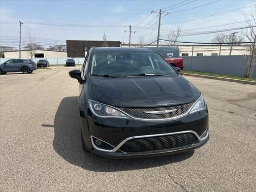 2019 Chrysler Pacifica Touring Plus