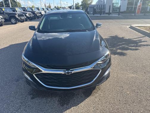 2024 Chevrolet Malibu FWD RS