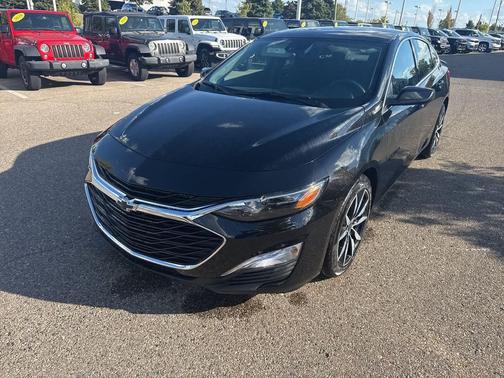 2024 Chevrolet Malibu FWD RS