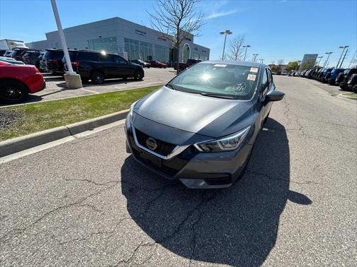 2021 Nissan Versa 1.6 SV