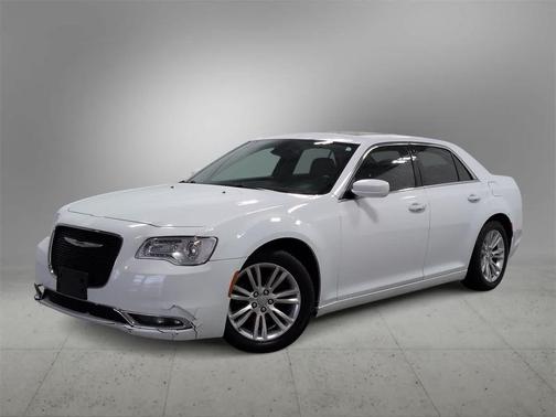 2016 Chrysler 300 S