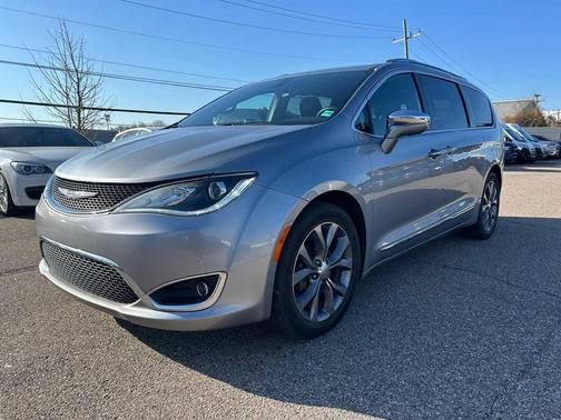 2020 Chrysler Pacifica Limited