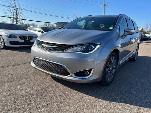 2020 Chrysler Pacifica Limited