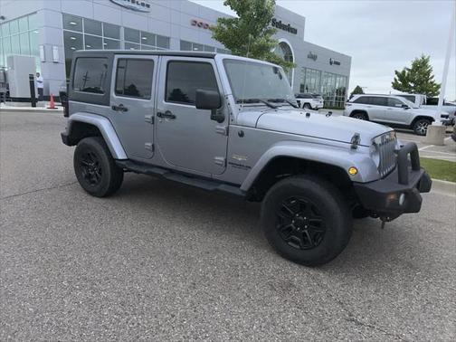 2013 Jeep Wrangler Unlimited Sahara