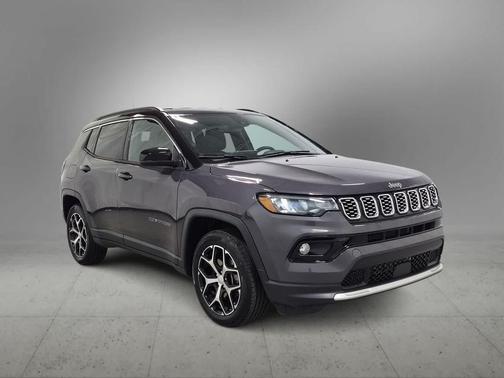 Baltic Gray Metallic Clearcoat 2024 Jeep Compass Limited