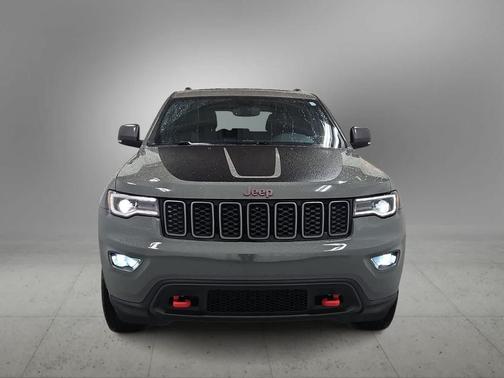 Sting-Gray Clearcoat 2021 Jeep Grand Cherokee Trailhawk
