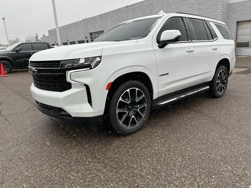 2023 Chevrolet Tahoe 4WD RST