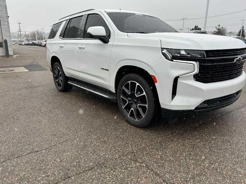 2023 Chevrolet Tahoe 4WD RST