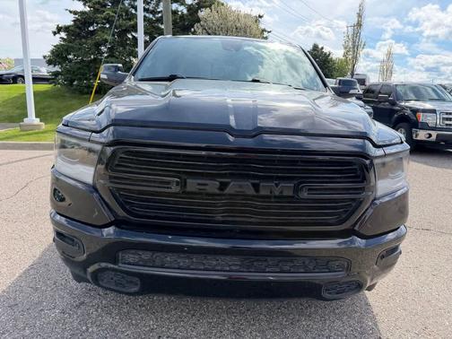 Diamond Black Crystal Pearlcoat 2019 RAM 1500 Big Horn