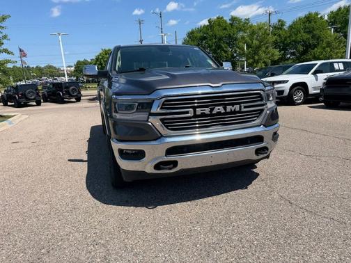 Granite Crystal Metallic Clearcoat 2020 RAM 1500 Laramie
