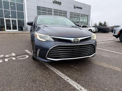 Parisian Night Pearl 2016 Toyota Avalon Limited