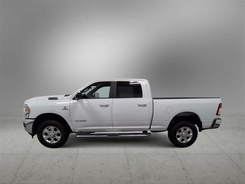 2022 RAM 2500 Big Horn Crew Cab 4x4 6'4' Box