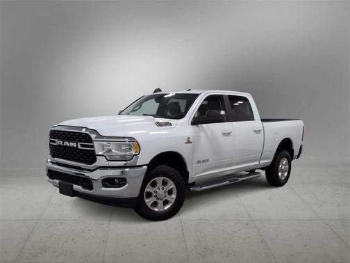 2022 RAM 2500 Big Horn Crew Cab 4x4 6'4' Box