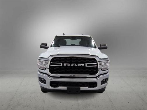 2022 RAM 2500 Big Horn Crew Cab 4x4 6'4' Box