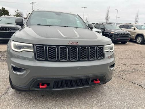 Sting-Gray Clearcoat 2021 Jeep Grand Cherokee Trailhawk