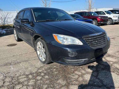 2012 Chrysler 200 Touring