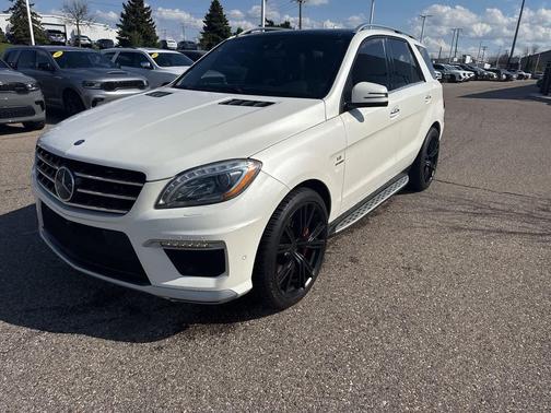 Diamond White 2014 Mercedes-Benz M-Class 4MATIC