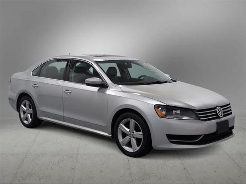 2013 Volkswagen Passat 2.5 SE