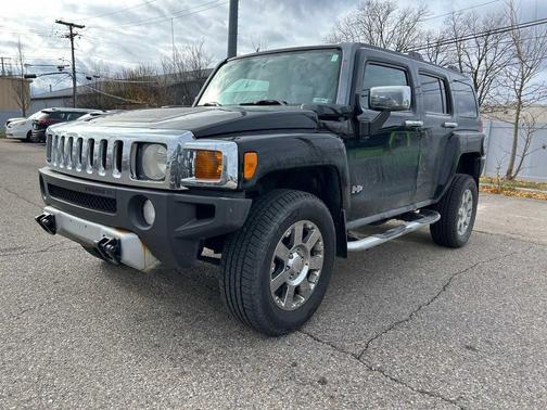 2009 Hummer H3 Alpha