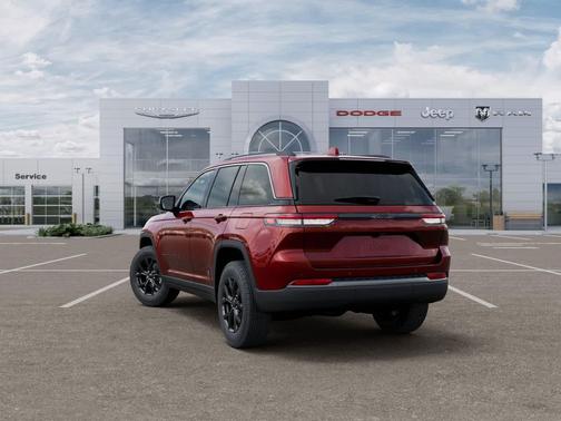 Velvet Red Pearlcoat 2026 Jeep Grand Cherokee Altitude