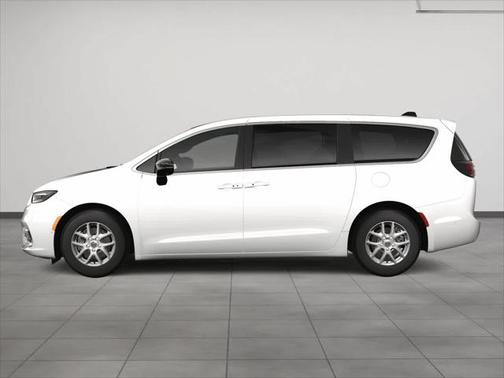 2025 Chrysler Pacifica L