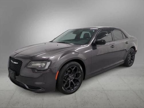 2020 Chrysler 300 Touring