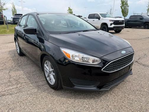 SHADOW BLACK 2018 Ford Focus SE