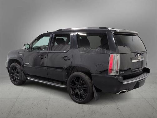 2012 Cadillac Escalade Luxury