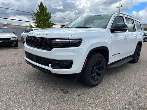 2023 Jeep Wagoneer Series II Carbide 4x4