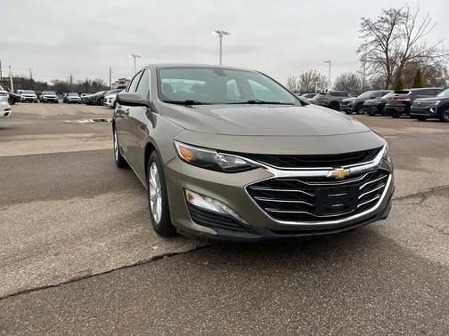 2020 Chevrolet Malibu FWD LT